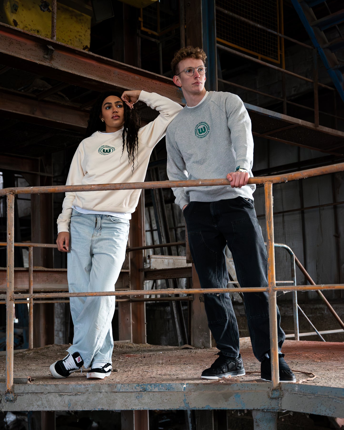 VfL Sweater „seit 1945” Grau